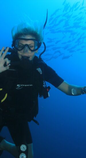 CABO – Discover Scuba Diving (For Beginners)